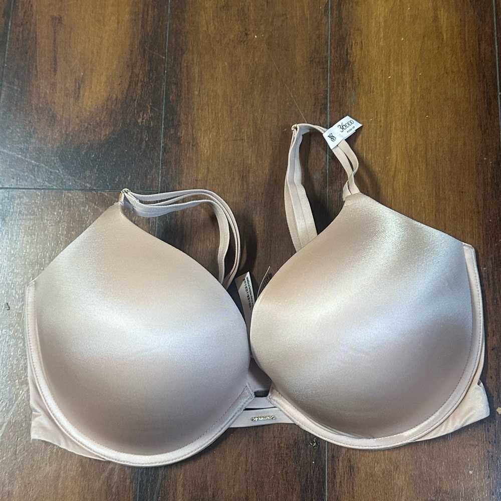 Victoria's Secret Very Sexy pushup NWT